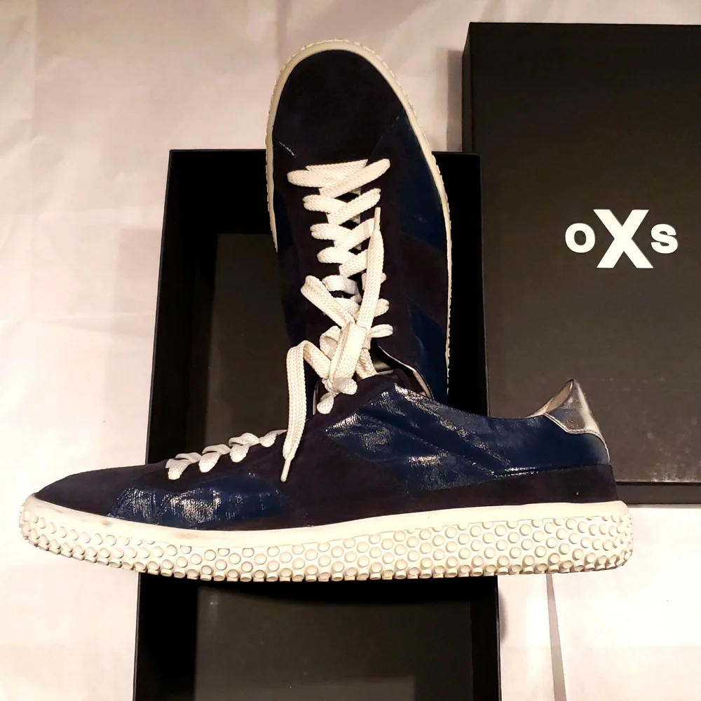 oXs Italy New Sneakers Edgy Wedge Tennis Shoes Suede Leather Women's 10 NIB